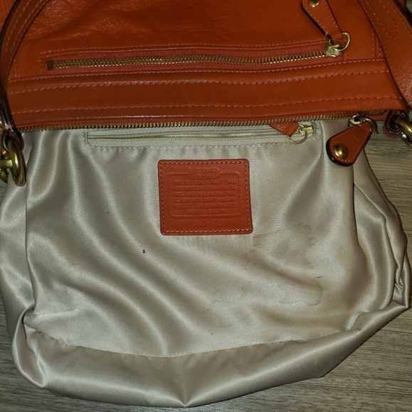 ORANGE COACH CROSSBODY PURSE & WALLET SET - Picture 12 of 15